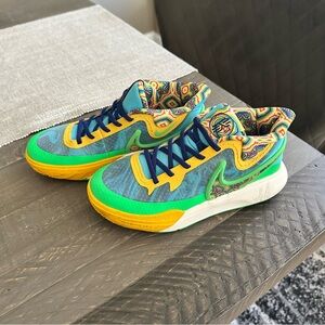 Nike Kids Sneakers - Blue, Green, Yellow